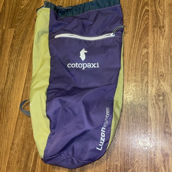 Cotopaxi Luzon 18L Backpack Del Dia Multicolor Day Pack Camping Hiking - Picture 2 of 11